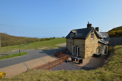 Exterior view, Hillside Cottage in Dunsley