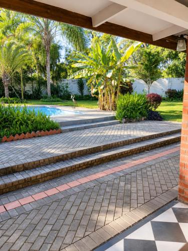 Výhled, Supple Lodge - 300 Meters from Manda Hill Mall in Lusaka