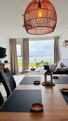 "Seezeit" am Meer in Bad Zwischenahn, Deutschland