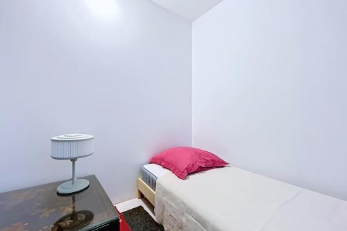Apartment with garden in the heart of Montmartre - image 7