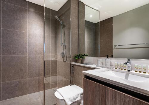 Allsopp & Allsopp - 4-Bedroom plus maid's room Villa in Aura Gardens Tilal Al Ghaf - - image 3