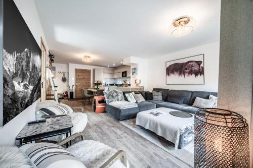 Apartment Ottilie Les Gets - by EMERALD STAY - image 2