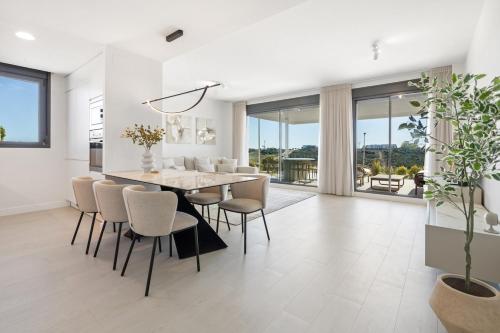 Modern 3-Bedroom Apartment Camarate Hills RDR556