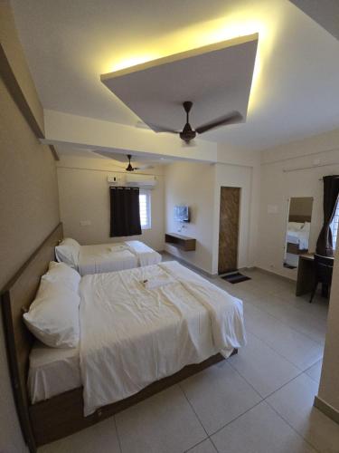 Sri Murari Dine & Stay Udumalpet in Udumalpet
