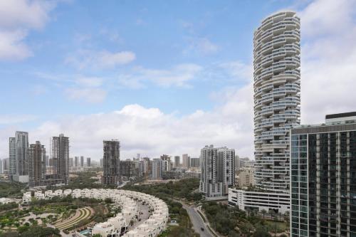 Hameni Tower JVC - 3 Bedroom Apartment - Allsopp & Allsopp - image 7