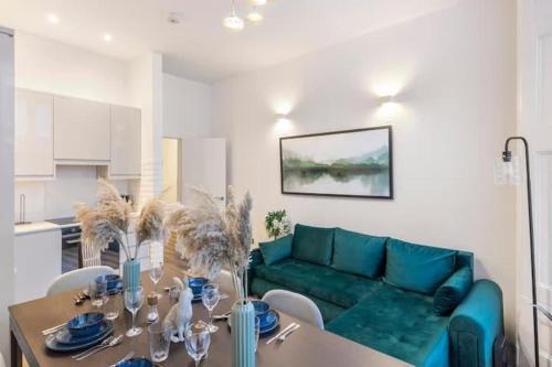 Apartment - Sleeps 7 - Paddington Station 5 mins - image 10