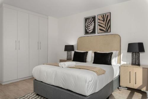 Greenwich Apartments by Propr - image 10