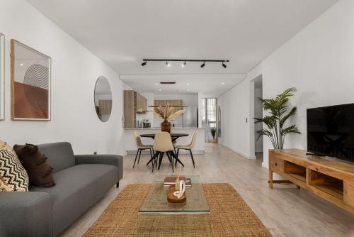 Greenwich Apartments by Propr - image 11