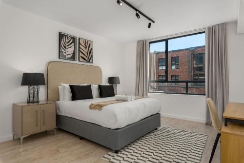 Greenwich Apartments by Propr - image 13