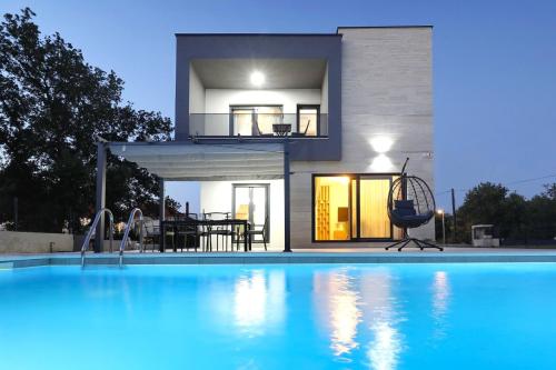 My Dalmatia - Villa Verde with private pool in Debeljak
