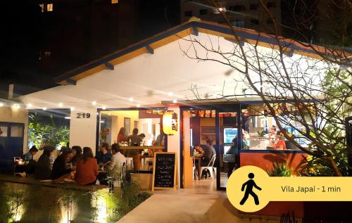 Charmoso na Vila Madalena com AC e Cama Queen in อัลโต เด ปินเยย์โรส