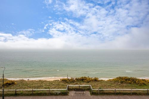 Seaview apartment – khách sạn tại East Southbourne and Tuckton