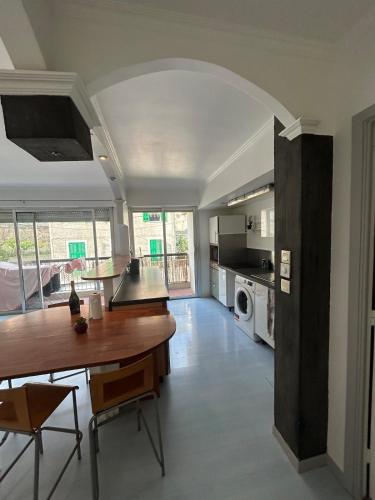 Parking - Grand T2 - Terrasse in Mantega