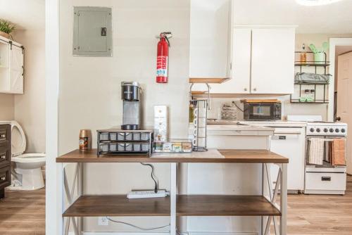 4940 Marianna Unit B - image 11