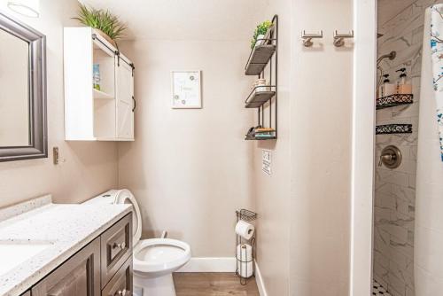 4940 Marianna Unit B - image 14