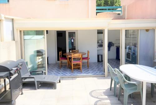 Villa à 80 m de la Plage Grazel