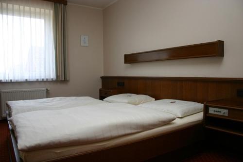 Hotel Esinger Hof garni - image 7
