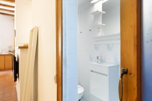 Gracia Apartment - image 5