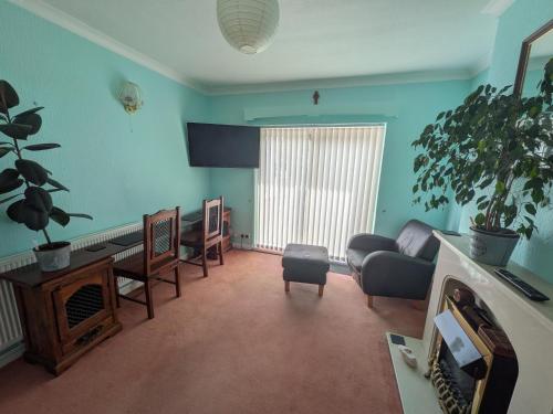 Coastal Retreat in Penrhyn Bay
