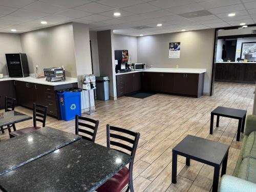 Super 8 by Wyndham Conway in Conway, USA