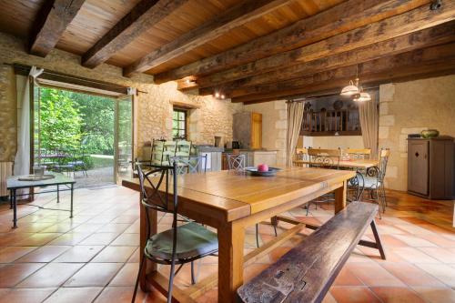 Viesnīcas āriene, Maison Les Rocailles in Saint-Martin-des-Combes