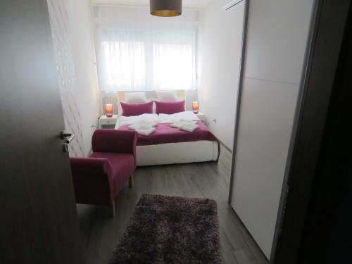 Deluxe Apartment image 3