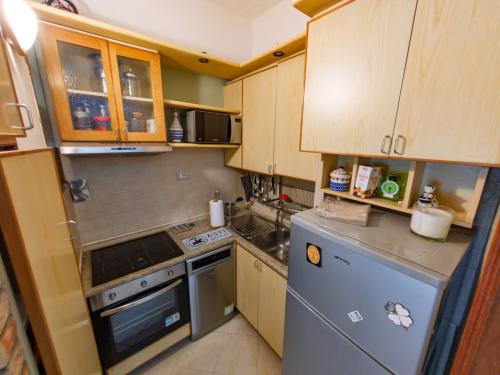 Kitchen, Casa Del Colle in Rome Suburbs