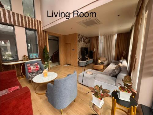 Swormita Home Stay in ビルタモード