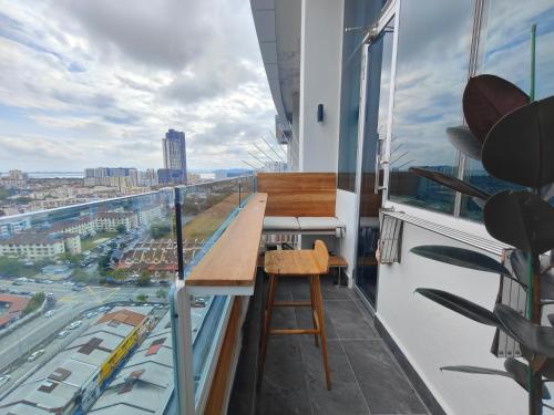 View, 138 SKY LOFT Golf View Near Airport & SPICE in Penang Airport / Penang Bridge