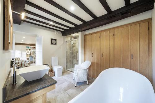 The Farmhouse in Bramley (Surrey)