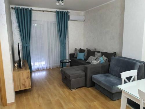 Stefan Apartment