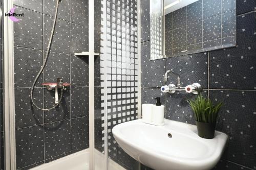MMRent Beige Apartament - minuta od SKM i dziesięć minut do Centrum (MMRent Beige Apartament - minuta od SKM i dziesiec minut do Centrum) in Orunia