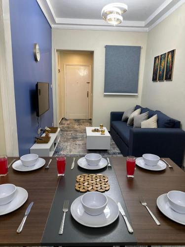 2 BR Apartment Castle View ,5 min to Bibliotheca of Alex — other in 33 Abd El-Hameed Badawi 41, Alexandria Egypt, 5424002