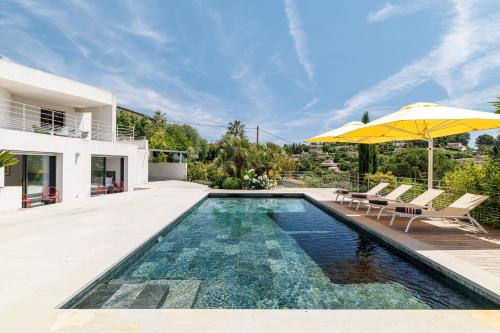 VILLA ARTSY - Fully renovated villa with pool, AC, wi-fi - 8 ppl