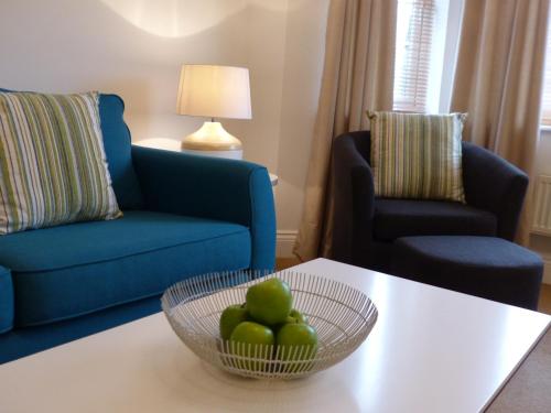 St Raphael House City Centre Charming Apartments - image 14