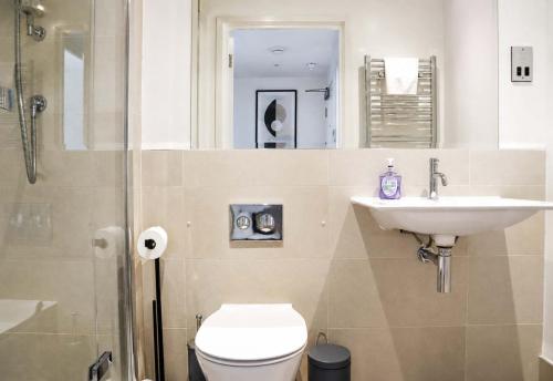 Fitzrovia and West End Residences - image 12