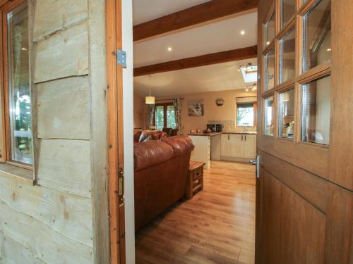 Фасада на хотела, Valley View Lodge in Trewern
