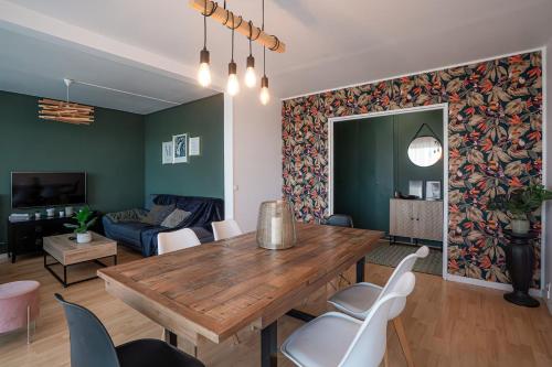 Le Grand Appart' T6 avec 5 chambres parking fibre