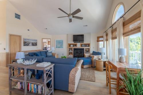 Into the Sun - Corolla Villages at Ocean Hill 75 Yds to Beach Hot Tub Community Pool Pets OK Flex Stays - image 2