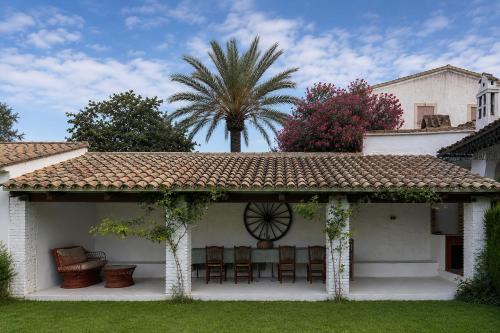 Villa Charly Casa señorial XVII Historical Villa (Villa Charly Casa senorial XVII Historical Villa) in Macastre