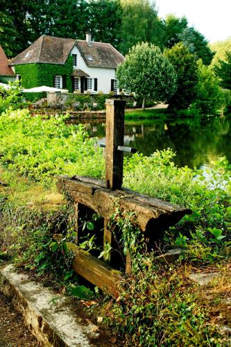 Au Moulin de la Gorce