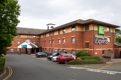 Holiday Inn Express Exeter East By IHG – khách sạn tại Whitestone