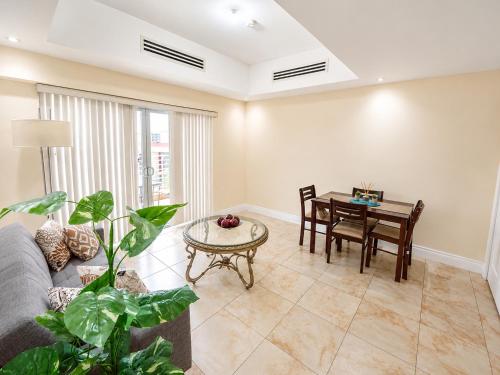 Stylish One Bedroom Condo in Woodbrook