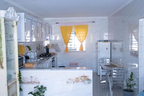 Apartamento T1 Mobilado em Assomada -Dina in Assomada