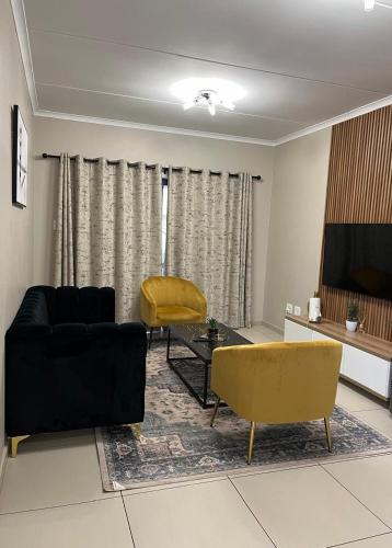 Dainfern Luxe Stay - 2 Bed – khách sạn tại Chartwell