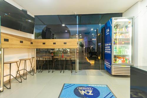 Hotel Zona Express San Diego – Medellin, VT
