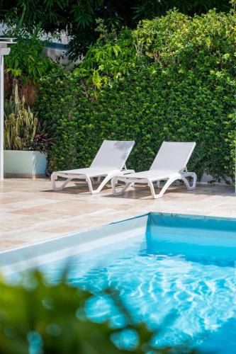 Sweet Cane Tiny House & Pool in เบราร์ด