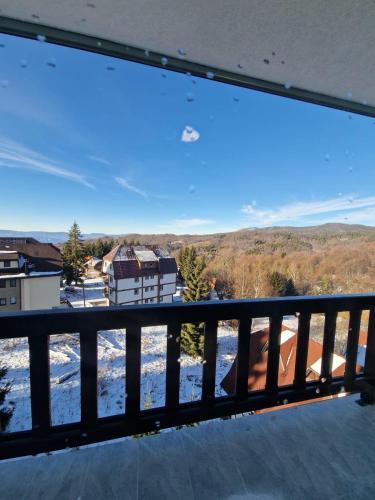 Skats, SKYHILL Apartmani Kopaonik in Cajetina
