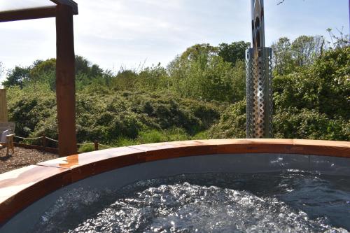 Finch Bell Tent at Lakeside Escape in Clevedon