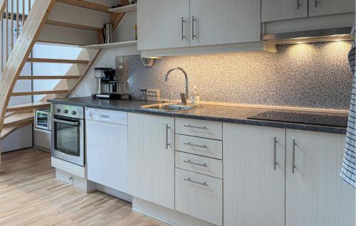 Kitchen, Nice Home In Vestervig With Indoor Swimming Pool in Agger